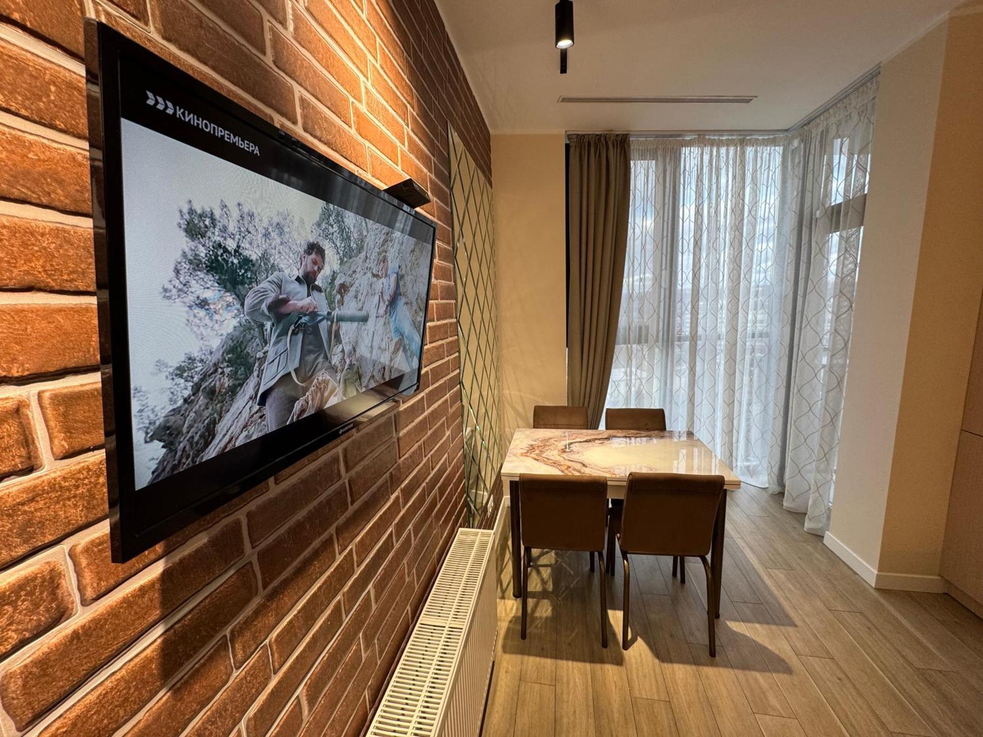 Business Lux Solomon Apartament *